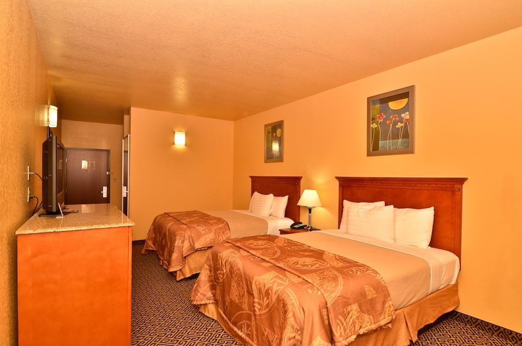 Hotel Hiway Express Of